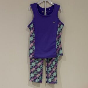 Skechers Violet Tank with Multicolor Geometric Capris